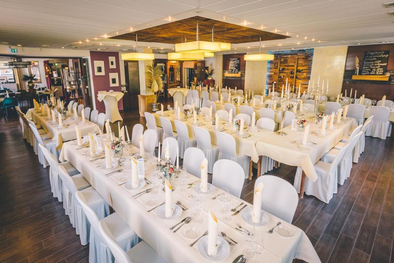 Hotel Gasthaus Appel Krug เดลบรุค ภายนอก รูปภาพ